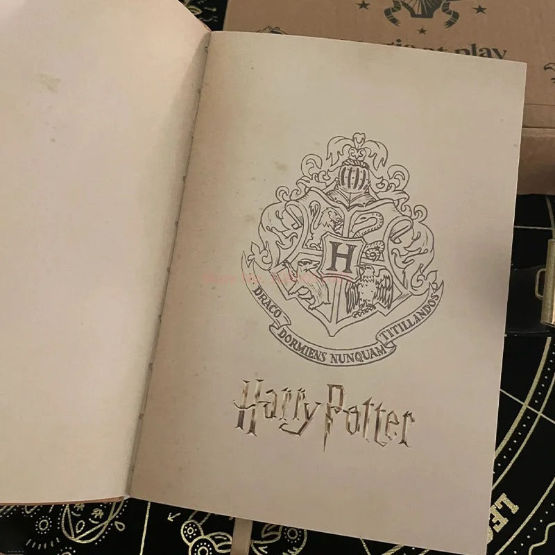 Agenda Paltada Com Senha Harry Potter – Produto Oficial