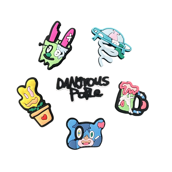 Jibbitz Danjrous Pople Crocs